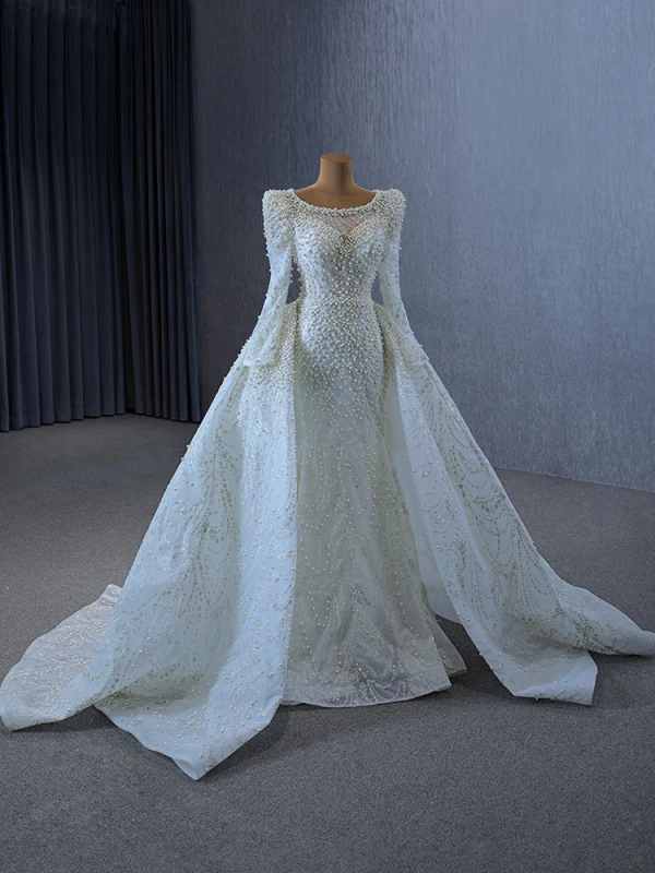 Victorian Style White Handmade  Beading Pearl Lace Wedding Dresses 2024 Trumpet / Mermaid Scoop Neck Long Sleeve Court Train Wedding