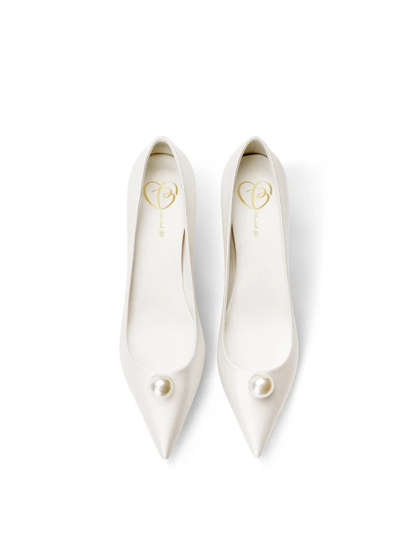 Elegant White Satin Pearl Wedding Shoes 2024 6 cm Stiletto Heels Pointed Toe Wedding Pumps High Heels