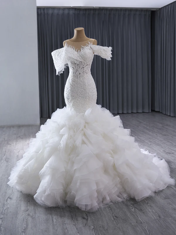 Luxury / Gorgeous White Handmade  Beading Rhinestone Lace Flower Cascading Ruffles Wedding Dresses 2024 Trumpet / Mermaid Scoop Neck Short Sleeve Court Train Wedding