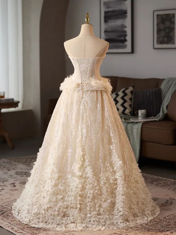 High-end Charming Champagne Glitter Sequins Appliques Prom Dresses 2025 Ball Gown Strapless Sleeveless Backless Floor-Length / Long Formal Dresses