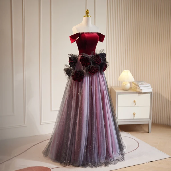 Chic / Beautiful Burgundy Sequins Appliques Prom Dresses 2023 A-Line / Princess Off-The-Shoulder Rhinestone Sleeveless Backless Floor-Length / Long Prom Formal Dresses