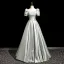 Demure Grey Satin Prom Dresses 2025 Ball Gown Square Neckline Short Sleeve Backless Bow Floor-Length / Long Prom Formal Dresses
