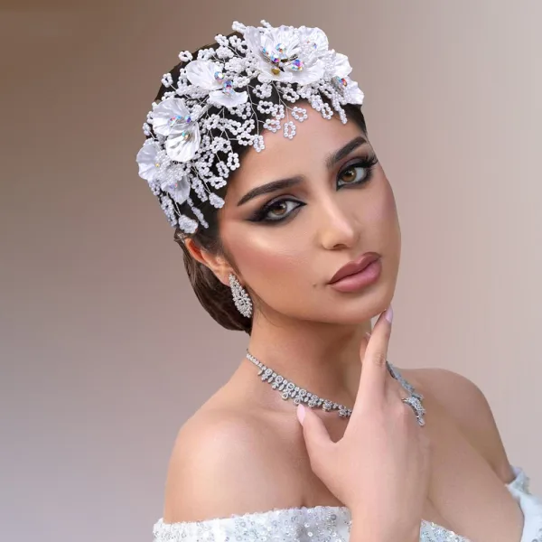 Elegant Hvit Perle Rhinestone Blomst Legering Bryllup Har Tilbehor 2024