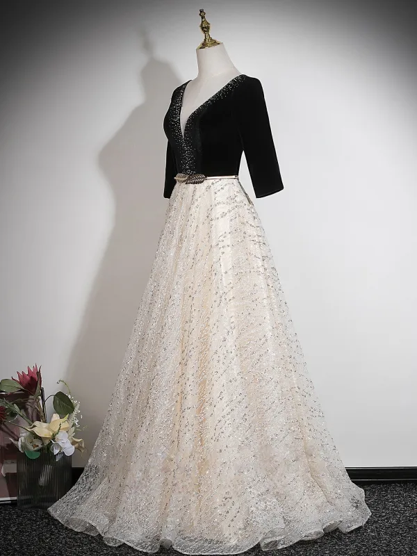 Exquisite Black Rhinestone Prom Dresses 2026 A-Line / Princess V-Neck 3/4 Sleeve Backless