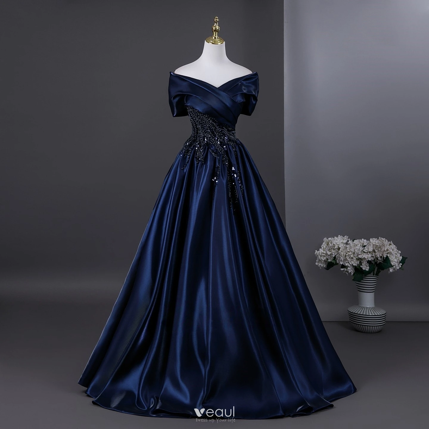 navy blue open back prom dress Backless Navy Blue Lace Prom Dresses, Open Back Navy Blue Long Lace Fo –  Eip Collection main image 1