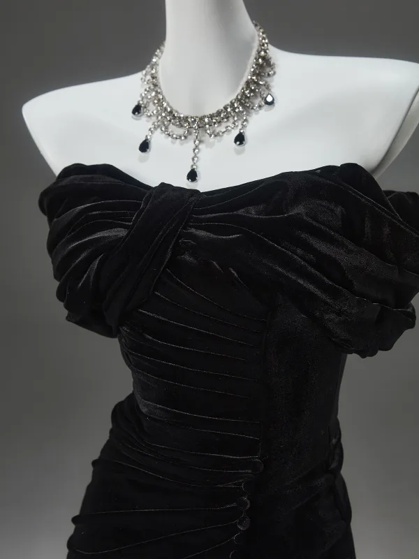 Haut de Gamme Noire Velours Robe De Soirée 2025 Trompette / Sirène Bustier Sans Manches Dos Nu Train De Balayage Soirée Robe De Ceremonie