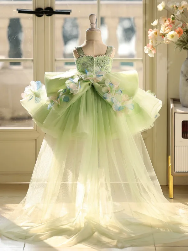 Chic / Beautiful Sage Green Pearl Sequins Appliques Short Birthday Flower Girl Dresses 2026 Ball Gown Spaghetti Straps Sleeveless Backless Tulle