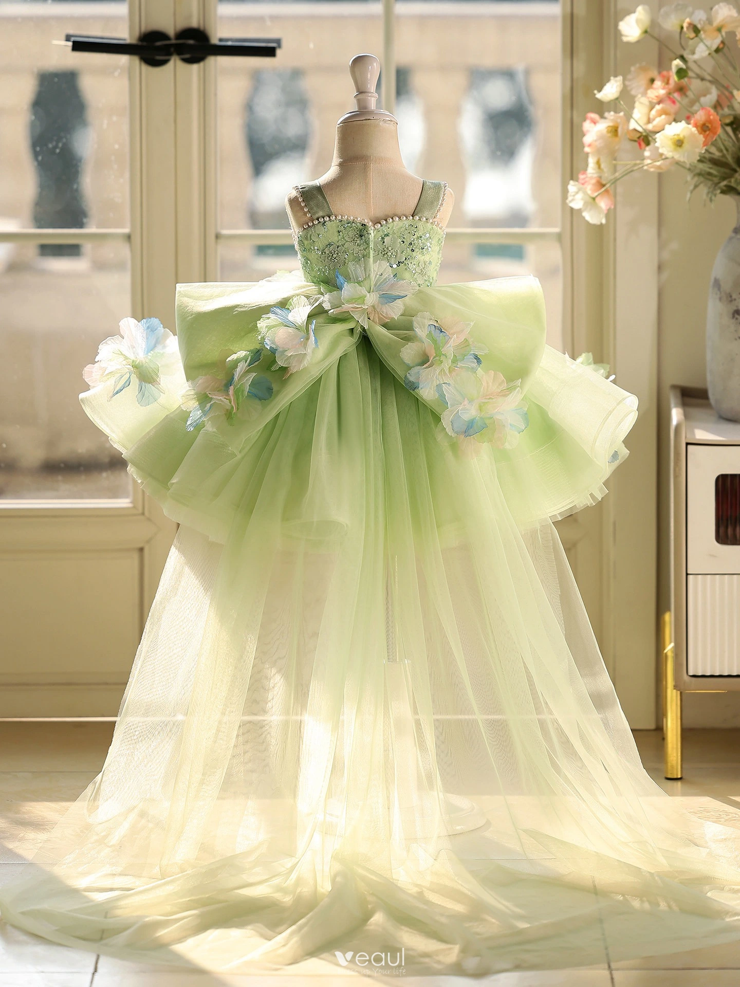 Chic Beautiful Sage Green Pearl Sequins Appliques Short Birthday Flower Girl Dresses