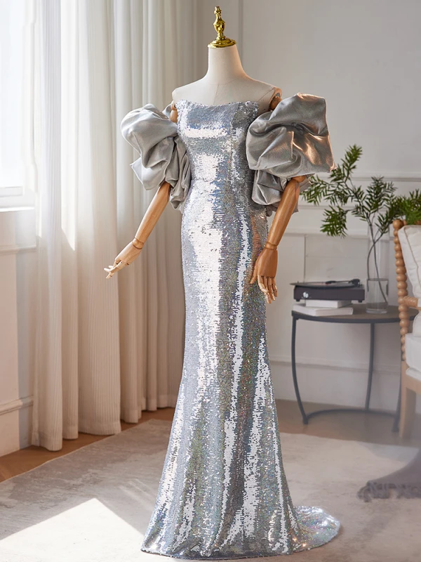 Glitzernden Silber Pailletten Abendkleider 2024 Meerjungfrau Bandeau Rüschen Kurze Ärmel Rückenfreies Sweep / Pinsel Zug Abend Festliche Kleider