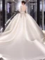 Vintage / Retro Ivory Beading Rhinestone Sequins Satin Wedding Dresses 2024 Ball Gown V-Neck Long Sleeve Backless Chapel Train Wedding