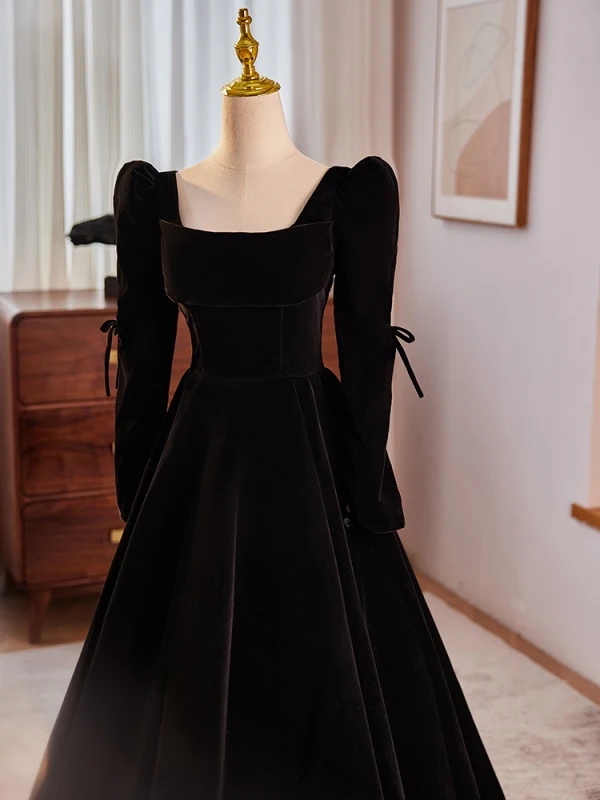 Audrey Hepburn Style Black Velvet Prom Dresses 2024 A-Line / Princess Square Neckline Long Sleeve Backless Floor-Length / Long Prom Formal Dresses