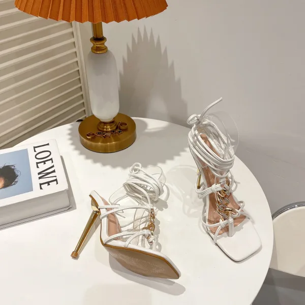 Sexy Blanche Soirée Sandales Femme 2022 Bride Cheville Faux Diamant T-Strap 11 cm Talons Aiguilles Peep Toes / Bout Ouvert Sandales Talons Hauts