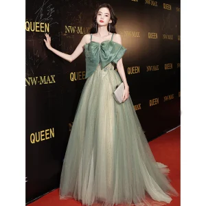 Mode Vert Cendré Paillettes Robe De Bal 2022 Princesse Bretelles Spaghetti Noeud Faux Diamant Sans Manches Dos Nu Longue Promo Robe De Ceremonie