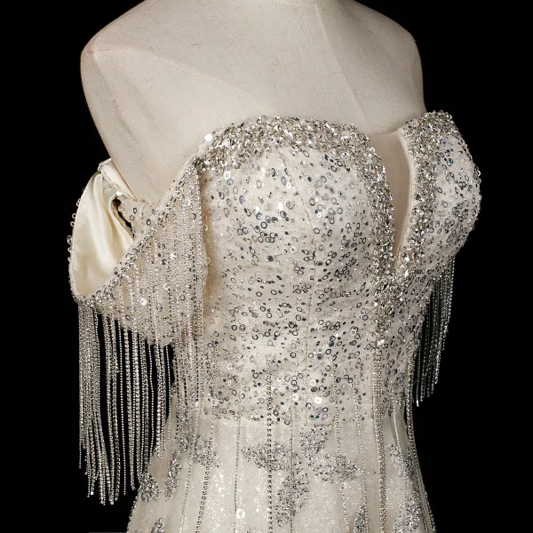 Scintillantes Argenté Perlage Paillettes Robe De Soirée 2026 Princesse De l'épaule Sans Manches Dos Nu Longue Robe De Ceremonie