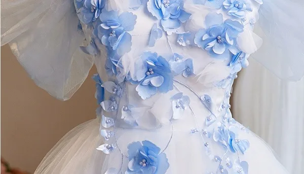 Chic / Belle Blanche Perle Appliques Courte de retour Robe De Graduation 2025 Princesse De l'épaule Manches Courtes Dos Nu Tulle