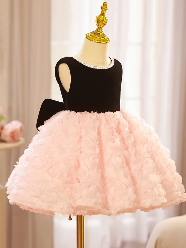 Lovely Blushing Pink Cascading Ruffles Short Birthday Flower Girl Dresses 2023 Ball Gown Pearl Scoop Neck Sleeveless Backless Bow