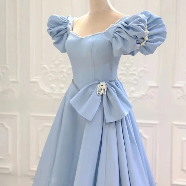 Elegant Sky Blue Prom Dresses 2023 A-Line / Princess Square Neckline Puffy Short Sleeve Backless Sweep Train Prom Formal Dresses