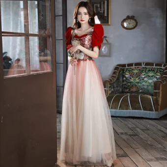 Chic Belle Bordeaux Impression Robe De Soirée 2022 Princesse Encolure Carrée Gonflée Manches Courtes Dos Nu Longue Soirée Robe De Ceremonie