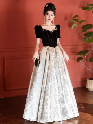 Charming Black Pearl Glitter Prom Dresses 2025 A Line Princess Square Neckline Short Sleeve Backless Floor Length Long Formal Dresses