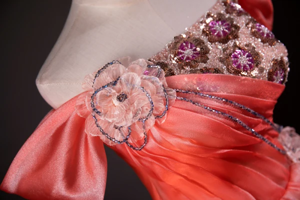 Elegant Watermelon Beading Appliques Sequins Prom Dresses 2024 Ball Gown Off-The-Shoulder Sleeveless Backless Floor-Length / Long Prom Formal Dresses