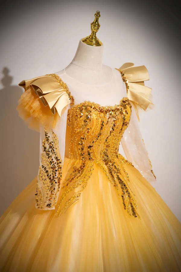 Elegant Gold Beading Sequins Prom Dresses 2024 Ball Gown Scoop Neck Long Sleeve Backless Floor-Length / Long Prom Formal Dresses