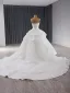 High-end Hvit Gripende Ruffles Blonder Blomst Brudekjoler 2024 Ballkjole Kjæreste Sløyfe Uten Ermer Ryggløse Royal Train Bryllup