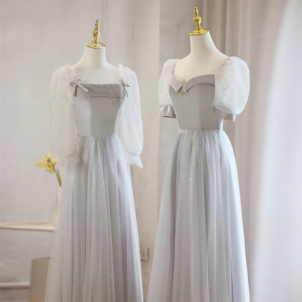 Simple Gris Robe Demoiselle D'honneur 2023 Princesse Encolure Carrée Manches Courtes Dos Nu Thé Longueur Robe Demoiselle D'honneur