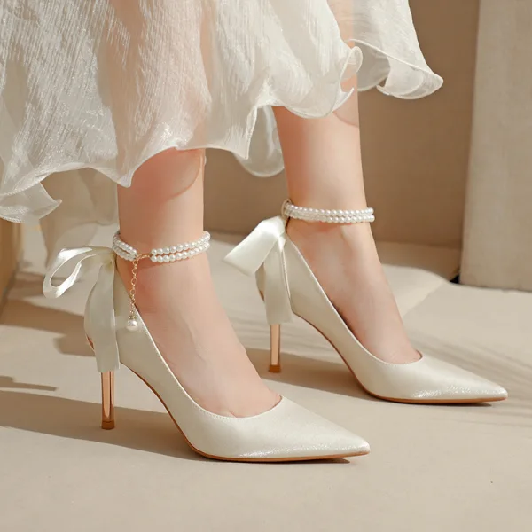Élégant Ivoire Perle Noeud Bride Cheville Chaussure De Mariée 2023 Satin 8 cm Talons Aiguilles À Bout Pointu Mariage Escarpins Talons Hauts