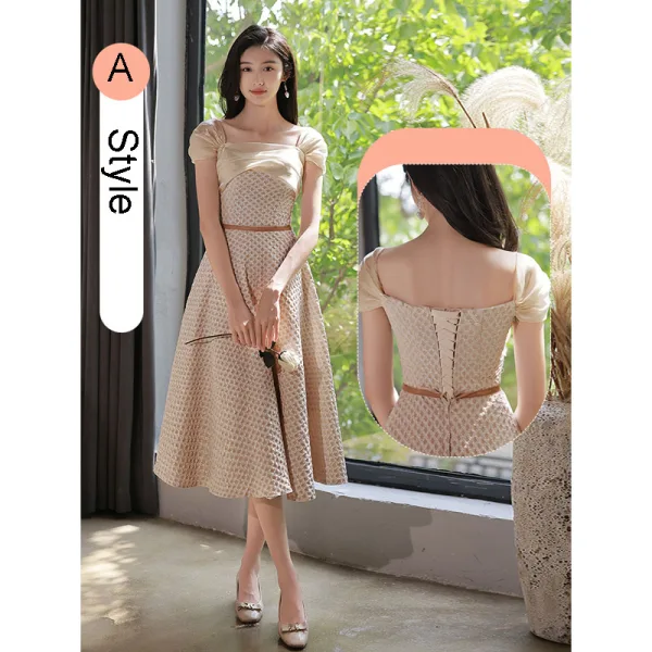 Modest / Simple Khaki Bridesmaid Dresses 2022 A-Line / Princess Short Sleeve Backless Sash Floor-Length / Long Bridesmaid Dresses