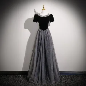 Bling Bling Noire Paillettes Robe De Bal 2026 Princesse Encolure Dégagée Manches Courtes Longue Tulle Robe De Ceremonie