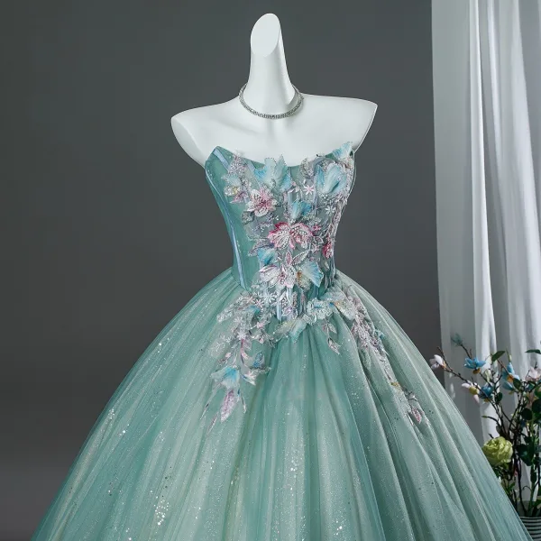 Traumhaft Lindgrün Perlenstickerei Applikationen Spitze Blumen Ballkleider 2026 Ballkleid Bandeau Ärmellos