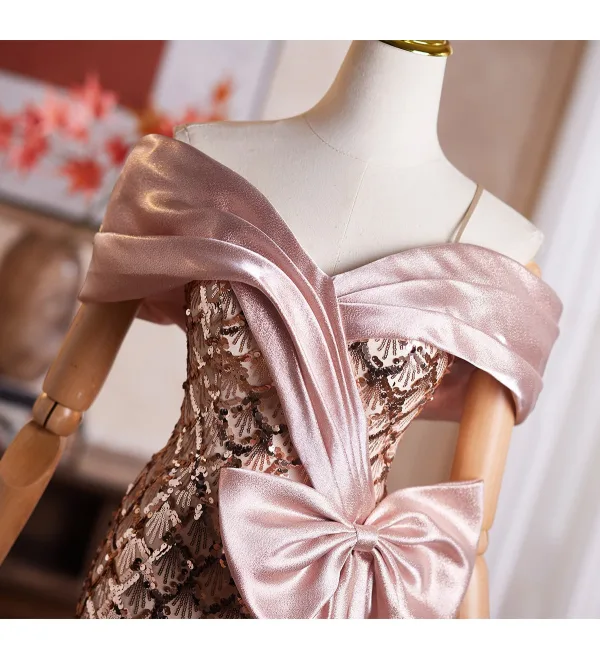 Glitzernden Gold Schleife Pailletten Ballkleider 2026 A Linie Off Shoulder Kurze Ärmel Rückenfreies Lange Festliche Kleider