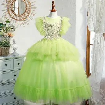 Chic Belle Vert Lime Robe Boule Anniversaire Volants En Cascade Paillettes Robe Ceremonie Fille 2022 Encolure Dégagée Manches Courtes Longue Robe Ceremonie Fille