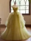 Schöne Salbeigrün Rüschen Ballkleider 2024 Ballkleid Spaghettiträger Ärmellos Rückenfreies Sweep / Pinsel Zug Ball Festliche Kleider