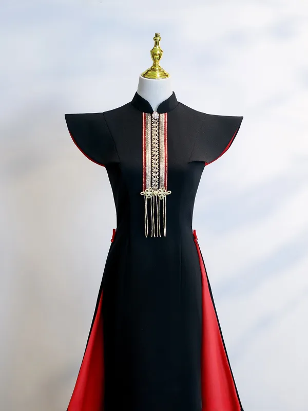 Vintage / Retro Chinese style Black Evening Party Cheongsam 2025 High Neck Cap Sleeves Sweep Train
