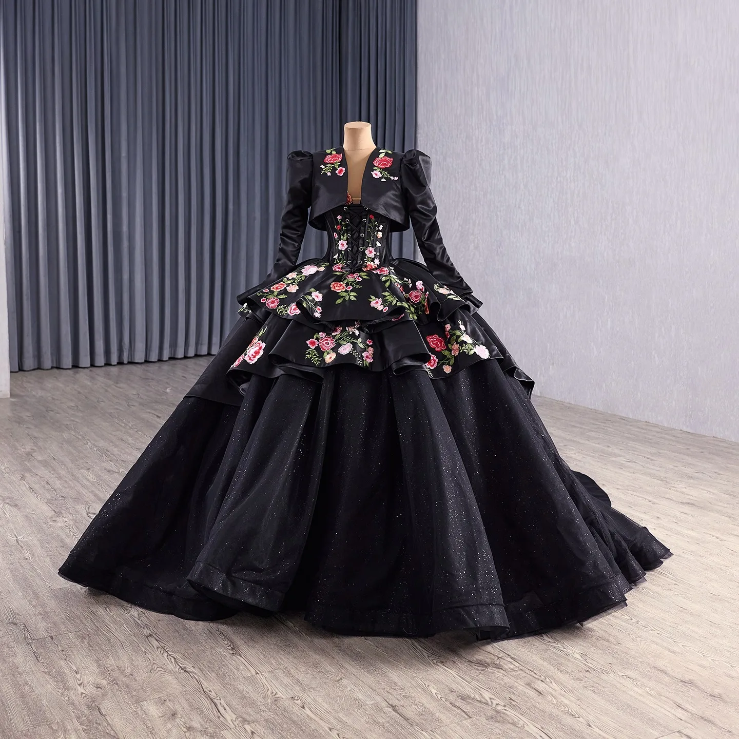High End Black Lace Flower Cascading Ruffles Corset Prom Dresses 2025 Ball Gown Off The Shoulder Short Sleeve Backless Chapel Train Formal Dresses High End Black Lace Flower Cascading Ruffles Corset Prom Dresses 2025 Ball Gown Off The Shoulder Short Sleeve Backless Chapel Train Formal Dresses