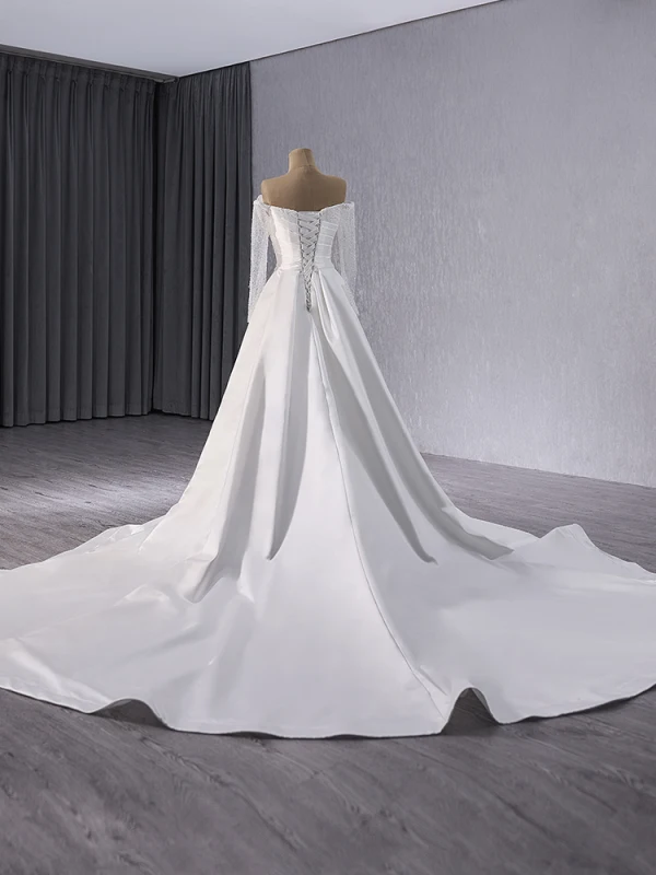 High End Weiß Handgefertigt Perlenstickerei Pailletten Brautkleider / Hochzeitskleider 2024 Meerjungfrau Off Shoulder Lange Ärmel Rückenfreies Kapelle-Schleppe Hochzeit