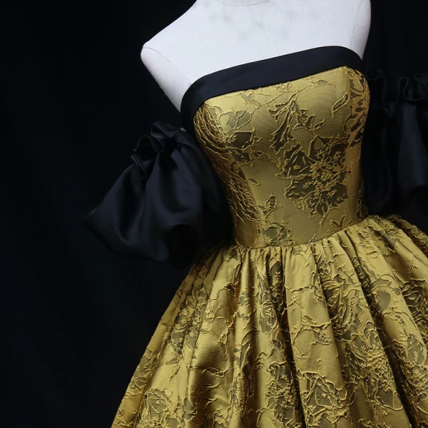 Vintage / Retro Gold Printing Prom Dresses 2022 Ball Gown Satin Strapless Puffy Short Sleeve Backless Floor-Length / Long Formal Dresses