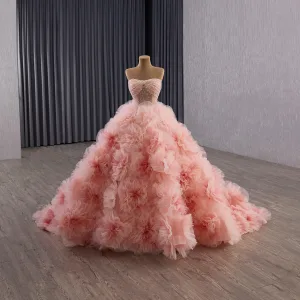 Luksus Blomsterfe Rødmende Rosa Håndlaget Beading Perle Paljetter Appliques Ballkjoler 2025 Ballkjole Strapless Uten Ermer Ryggløse Chapel Train