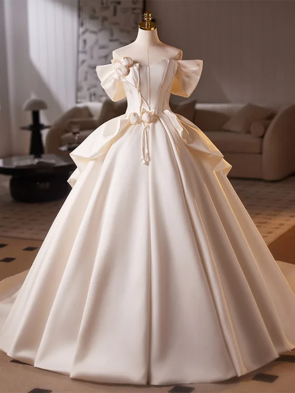 Vintage / Originale Ivoire Appliques Satin Robe De Mariée 2025 Robe Boule De l'épaule Manches Courtes Dos Nu Train De Balayage