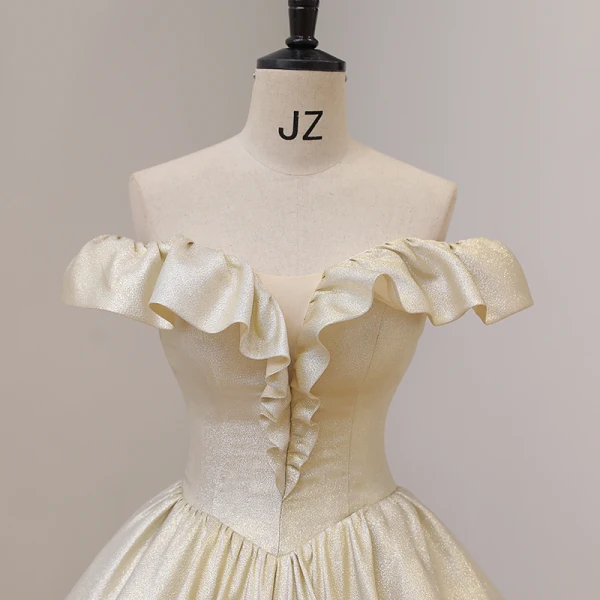 Élégant Champagne Glitter Robe De Bal 2022 Robe Boule De l'épaule Manches Courtes Dos Nu Longue Promo Robe De Ceremonie