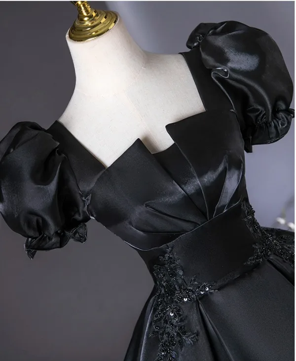 Elegant Black Beading Sequins Lace Flower Prom Dresses 2025 Ball Gown Square Neckline Puffy Short Sleeve Floor-Length / Long Prom Formal Dresses