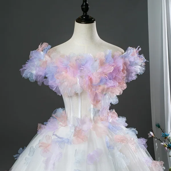 Blumenfee Multifarben Applikationen Weiß Ballkleider 2026 Ballkleid Rundhalsausschnitt Kurze Ärmel Rückenfreies Lange Festliche Kleider