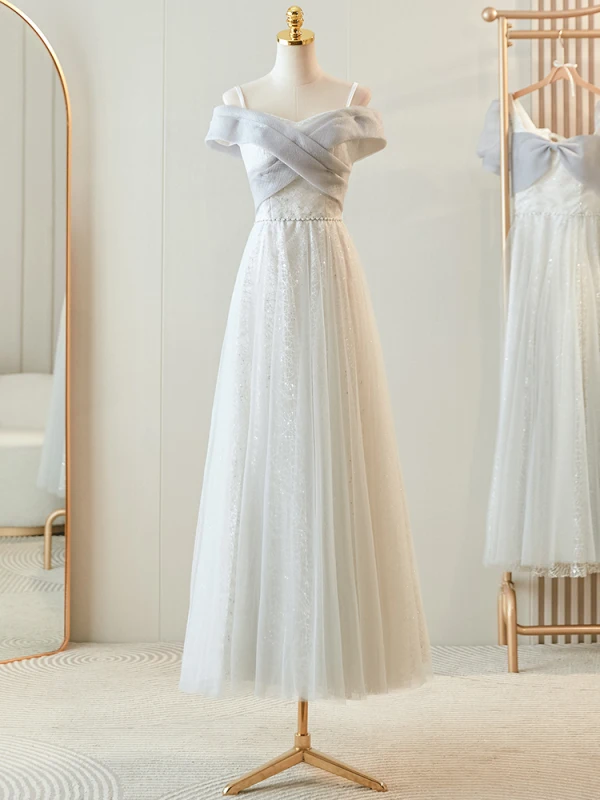 Modest / Simple Grey Short Sleeve Backless Bridesmaid Dresses 2024 A-Line / Princess Floor-Length / Long Tulle