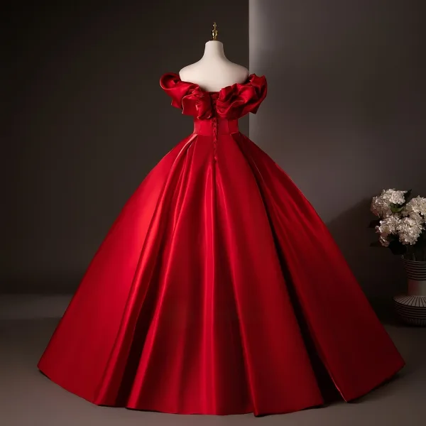 Elegant Red Prom Dresses 2025 Ball Gown Ruffle Off-The-Shoulder Short Sleeve Backless Floor-Length / Long Formal Dresses