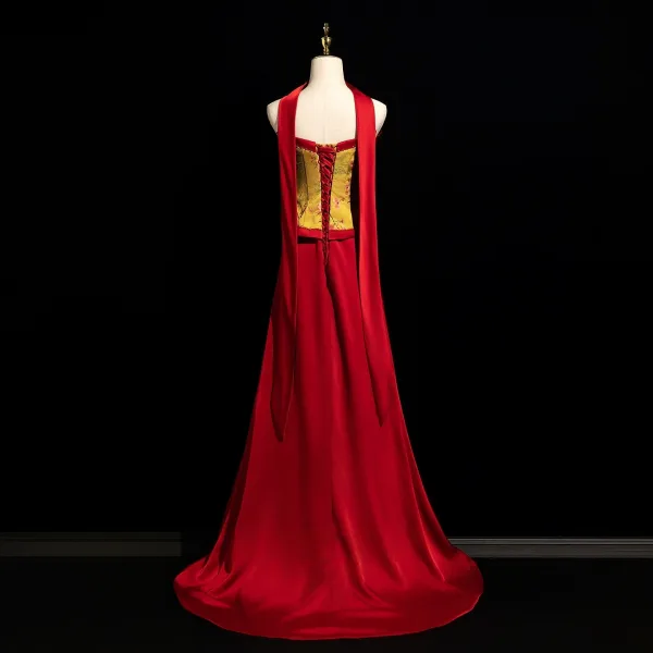 Chinese style Red Beading Appliques Prom Dresses 2026 A-Line / Princess Strapless Sleeveless Backless Sweep Train Evening Party Formal Dresses