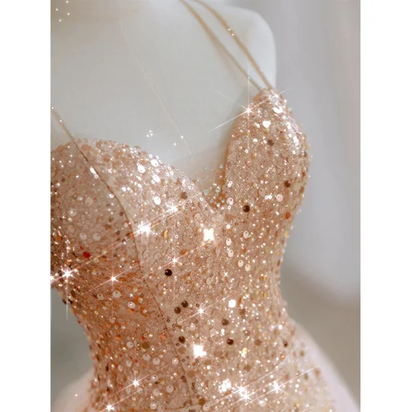 Glitzernden Sexy Champagner Perlenstickerei Pailletten Abendkleider 2023 Meerjungfrau Spaghettiträger Ärmellos Rückenfreies Sweep / Pinsel Zug Abend Festliche Kleider
