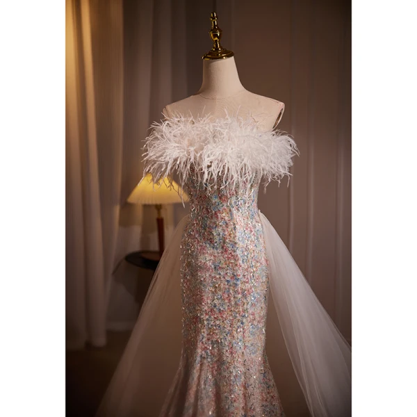 Luxury / Gorgeous Champagne Beading Sequins Feather Prom Dresses 2024 Trumpet / Mermaid Strapless Sleeveless Backless Sweep Train Evening Party Formal Dresses