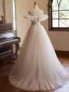 Chic / Beautiful Champagne Beading Pearl Lace Flower Prom Dresses 2024 A-Line / Princess Spaghetti Straps Sleeveless Backless Floor-Length / Long Prom Formal Dresses