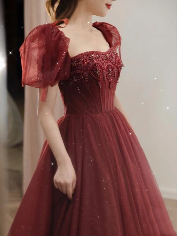 Chic / Beautiful Burgundy Beading Sequins Prom Dresses 2023 A-Line / Princess Square Neckline Short Sleeve Backless Floor-Length / Long Prom Formal Dresses